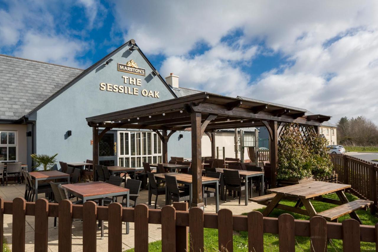 Sessile Oak, Llanelli By Marston'S Inns Exterior photo